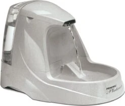 Petsafe Drinkwell Platinum - Drinkfontein - 5 L -Kattenspeelgoed Winkel 1200x1020
