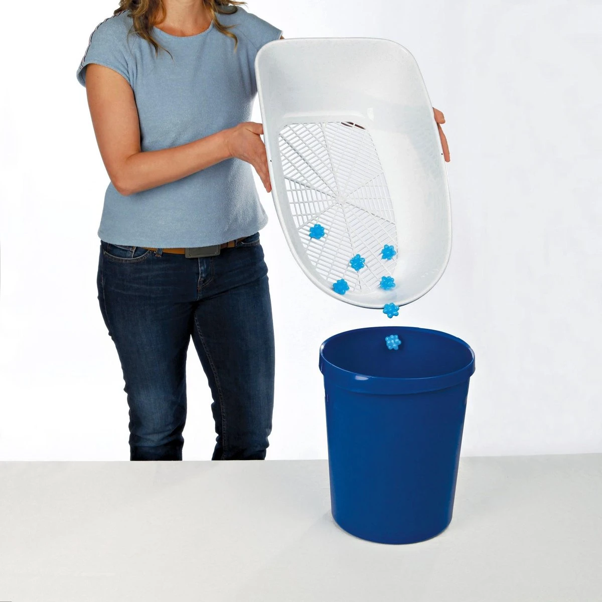 Trixie Berto Kattenbak Open Met Scheidingssyteem Donkergrijs/Blauw - 59X39X22 CM 5 Trixie Berto Kattenbak Open Met Scheidingssyteem Donkergrijs/Blauw - 59X39X22 CM - Afbeelding 3