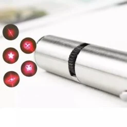 Laserpen - Oplaadbaar Met USB - Rode Laser - RVS Zilver - UV - Zaklamp - LED - Kat - Katten Speeltjes - Kattenspeelgoed - 7 Verschillende Standen 19 Laserpen - Oplaadbaar Met USB - Rode Laser - RVS Zilver - UV - Zaklamp - LED - Kat - Katten Speeltjes - Kattenspeelgoed - 7 Verschillende Standen -Kattenspeelgoed Winkel 1200x1200 923