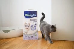 Biokat's Classic 3in1 Extra - 14 L - Kattenbakvulling - Klontvormend - Parfumvrij - Actieve Kool -Kattenspeelgoed Winkel 1200x800 14