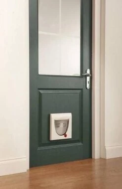 Petsafe 919 Classic - Wit - Kattenluik - 22,4 X 22,4 X 22,4 Cm -Kattenspeelgoed Winkel 780x1200 4