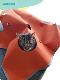 Moowi - Katten Speel Kleed – Kattentunnel – Hide And Seek Spel – Deken Kat – Kattenspeelgoed – Speelmat Katten Grijs – Incl. 2 Sisal Ballen En Verenspeeltje -Kattenspeelgoed Winkel 900x1200 28